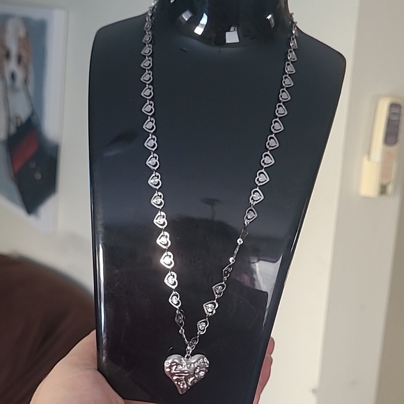 Jewelry - Silver Heart Necklace